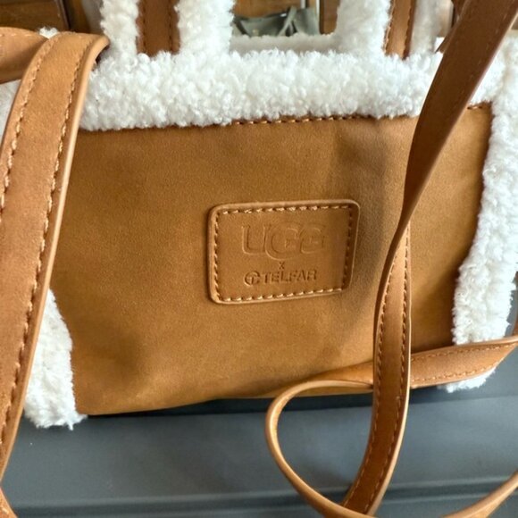 UGG x Telfar Small Shopper (Chestnut Shearling) - Picture 2 of 3